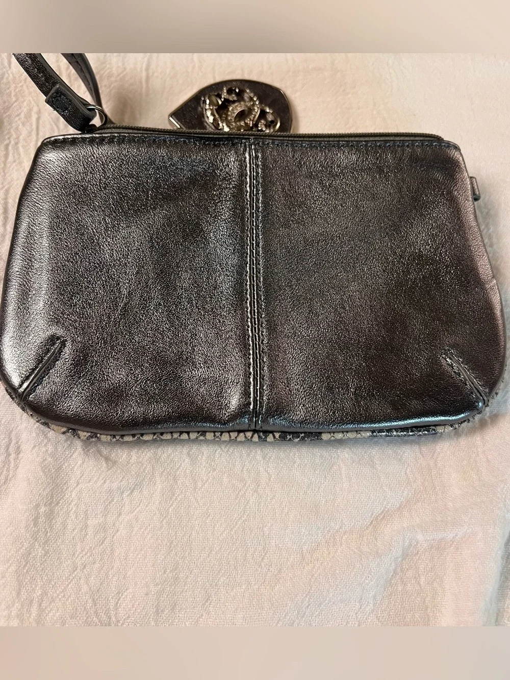 Sharif Genuine Leather Wristlet w/ Panther King Ring Metallic Silver Used Once